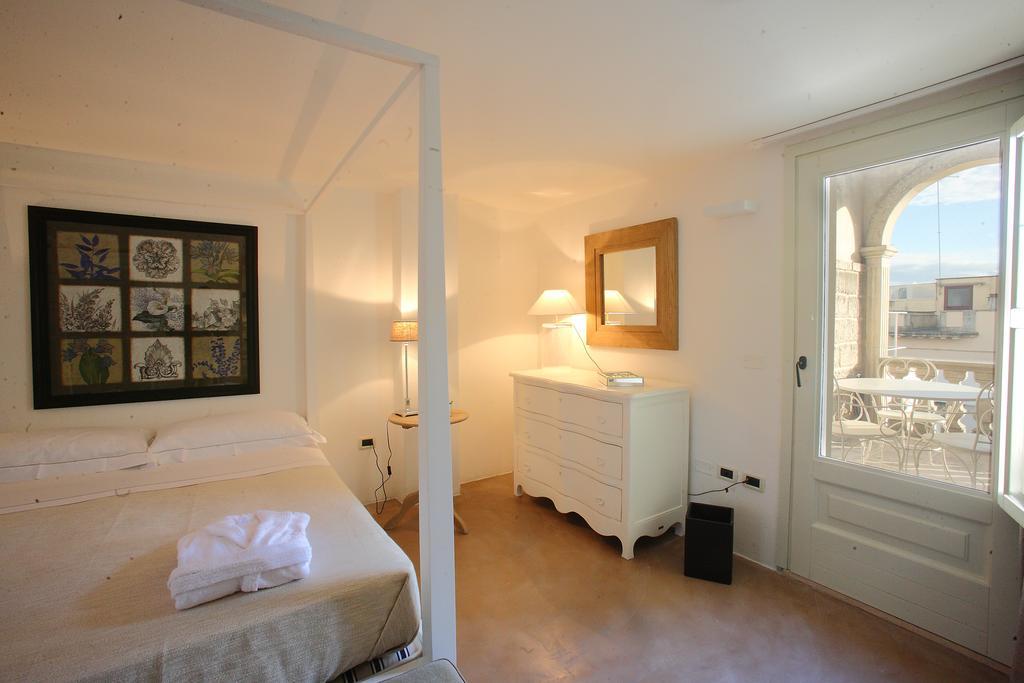 Don Totu - Dimora Storica Bed & Breakfast San Cassiano  Phòng bức ảnh