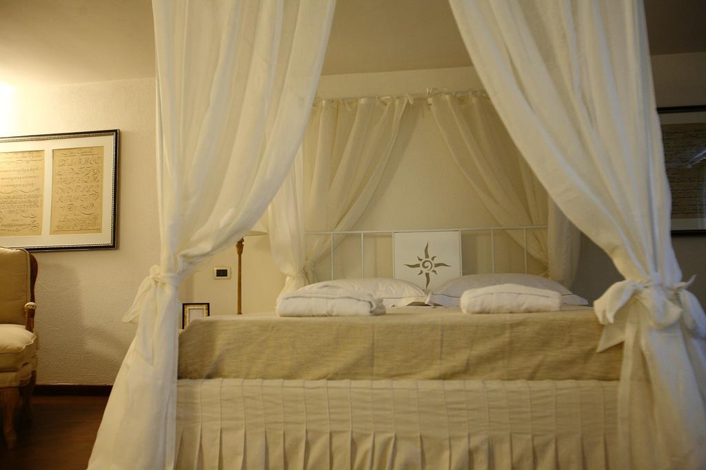 Don Totu - Dimora Storica Bed & Breakfast San Cassiano  Phòng bức ảnh